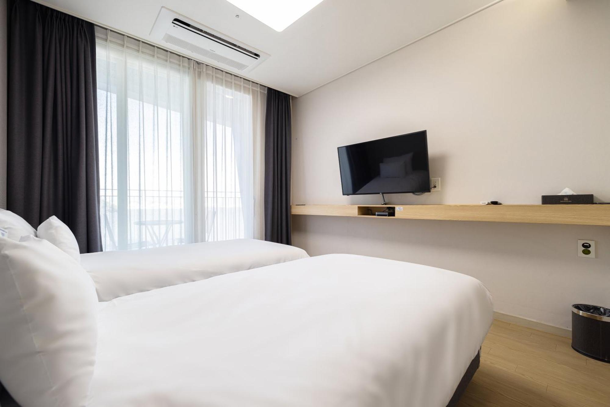 Ocean Soleview Hotel Inchon Exterior foto